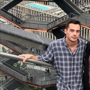 Meet your Posher, Evan